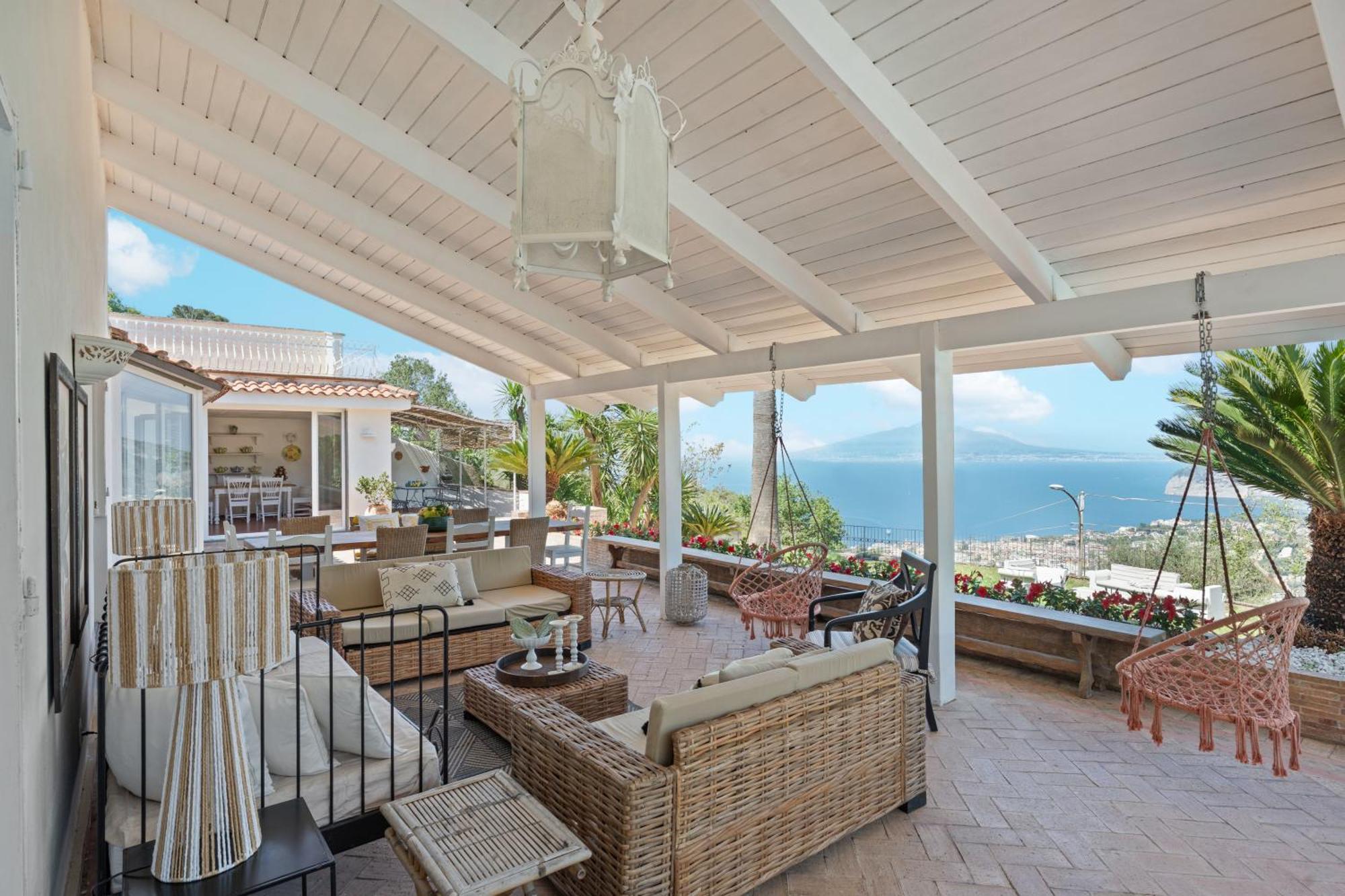 Giu Giu Vista Mare Con Piscina A Sorrento