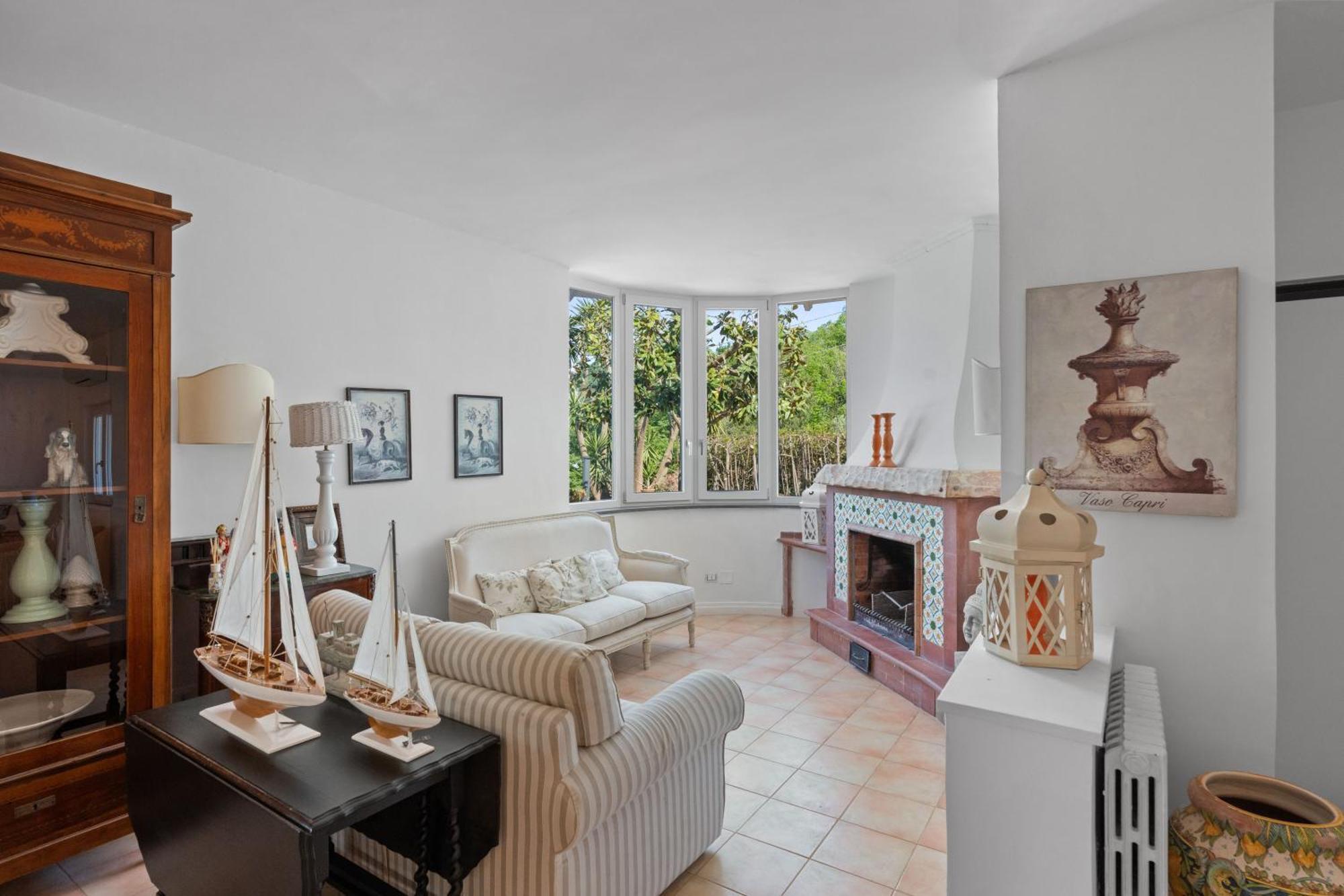 Villa Giu Giu Vista Mare Con Piscina A