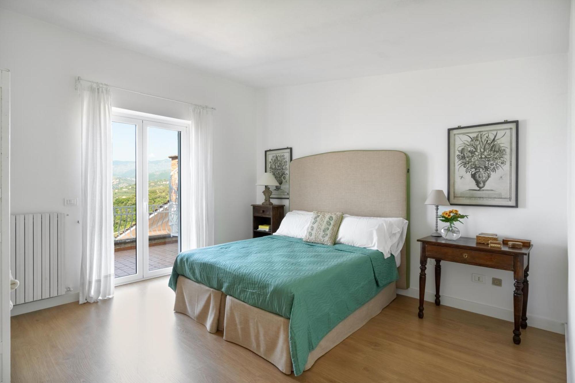 Giu Giu Vista Mare Con Piscina A *